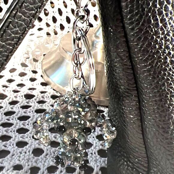 Crystal Bead Dog Keychain/Purse Charm - New Without Tags - Picture 1 of 8